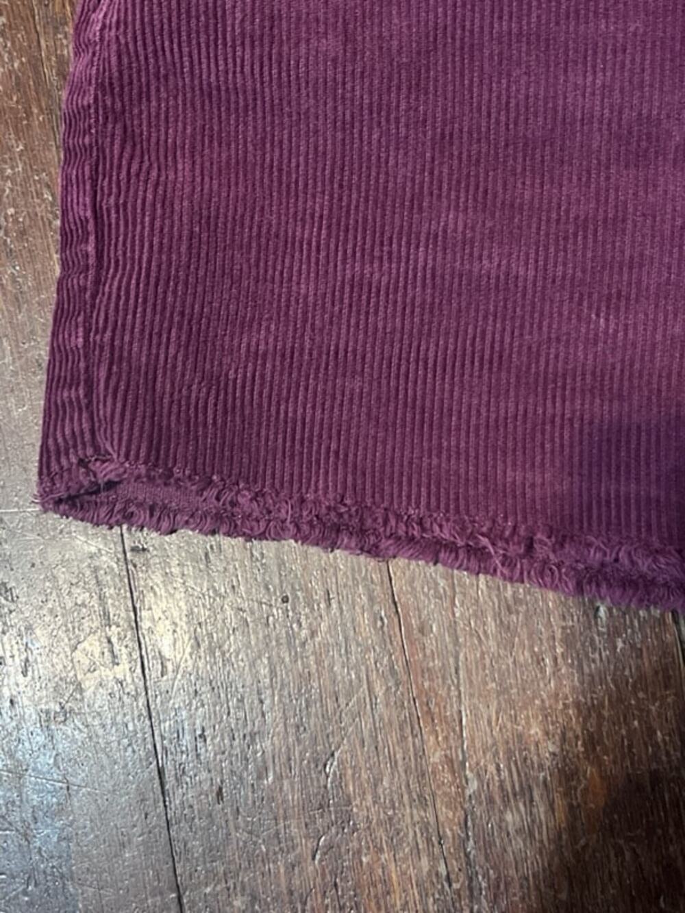 Kendall + Kylie Corduroy Shorts Size 29 Maroon Raw Hem - Picture 2 of 3